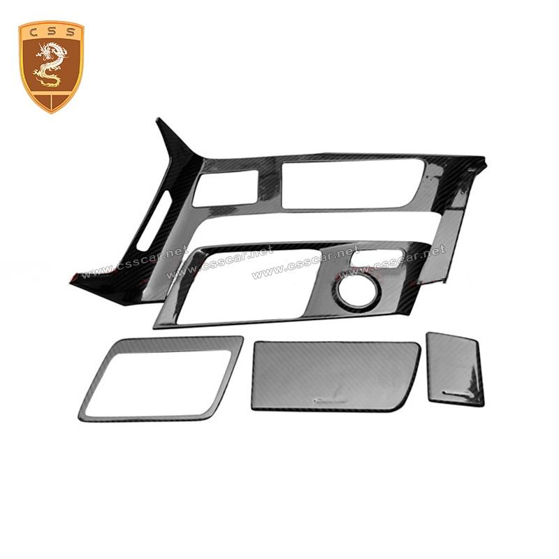 Chevrolet Corvette C7 carbon fiber interior