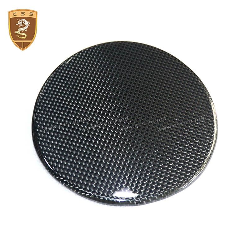 Ferrari 488 GTB carbon fiber fuel tank cover