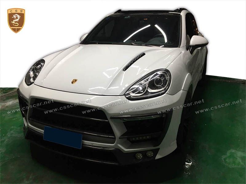 2016 PORSCHE Cayenne 958 LUMMA carbon hood body kits