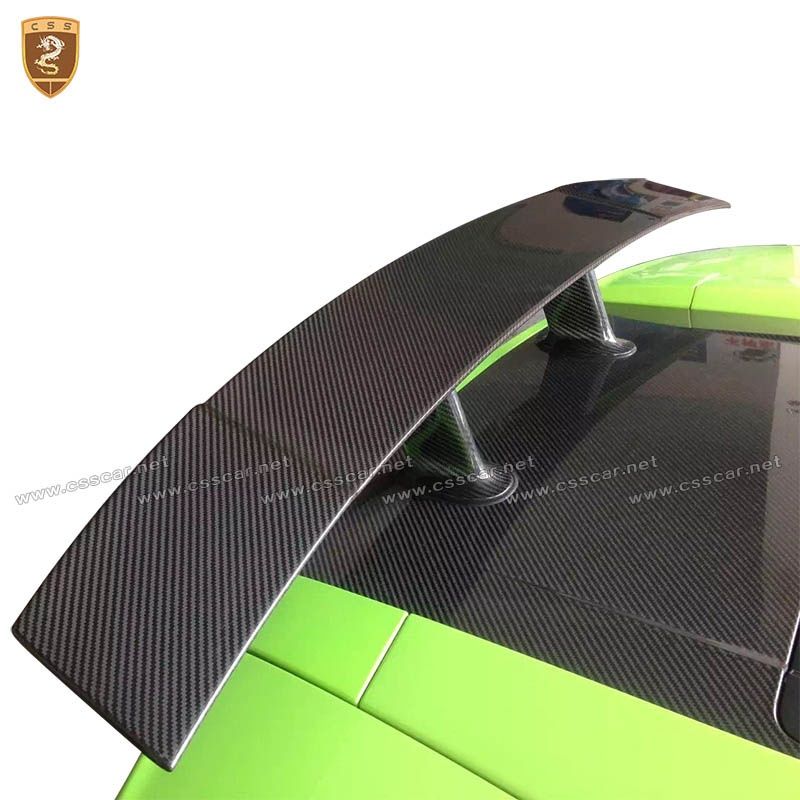 Lamborghini LP550 carbon fiber spoiler