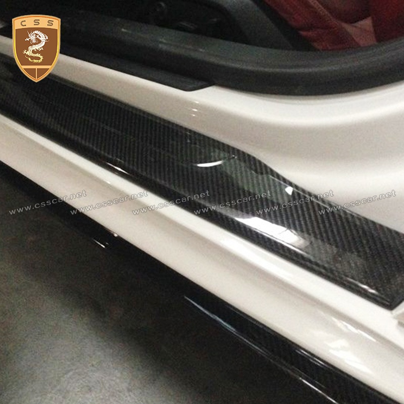 AUDI R8 V8 V10 add on style carbon fiber door sill covers