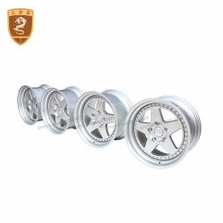 Benz G class wheel hub