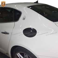 Maserati Quattroporte carbon interior